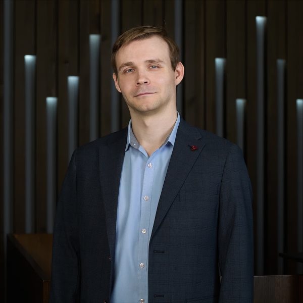 Антон Капранов — руководитель отдела информационных технологий компании PMG (ПМГ)