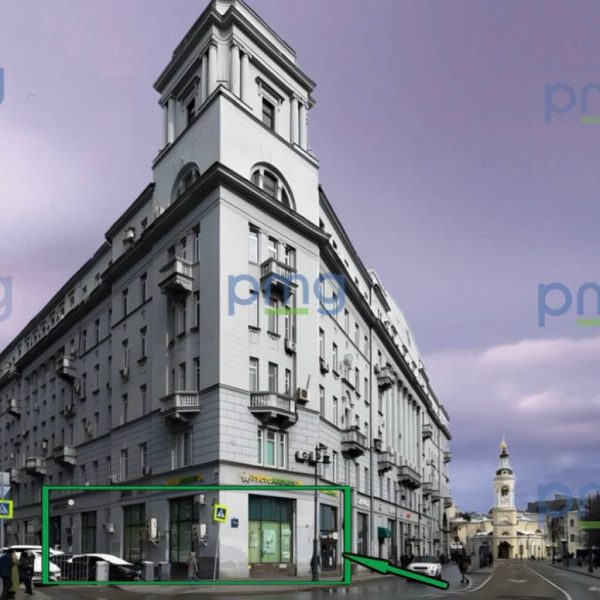 Фасад street-retail помещения на Солянке с панорамными окнами