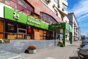 Street-retail помещение на первой линии Ленинградского проспекта у метро Аэропорт