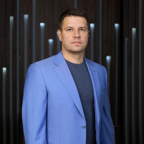 Виталий Андреевич Клюшенок — основатель компании PMG, (ПМГ) собственника и управляющей недвижимости в Москве